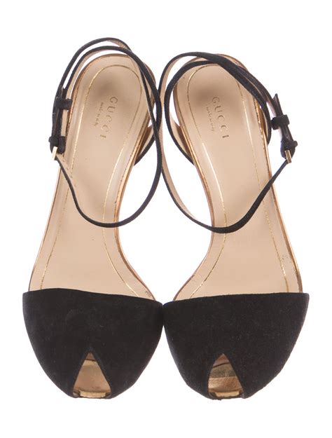 gucci peep toe sandal